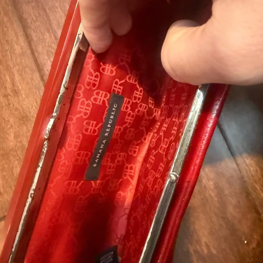 Rep Patent Leather Banana Republic Clutch